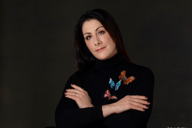 Amelia Vitiello portrait by Anne Geddes